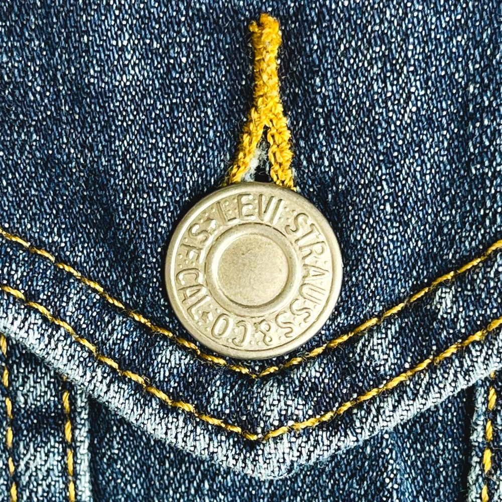 Levi's Ex Boyfriend Trucker Button Down Denim Jacket Size M - Picture 3 of 7